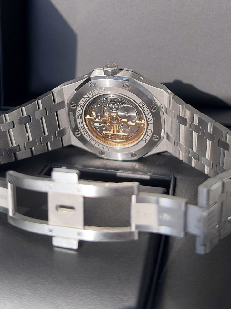 Royal Oak Perpetual Calendar