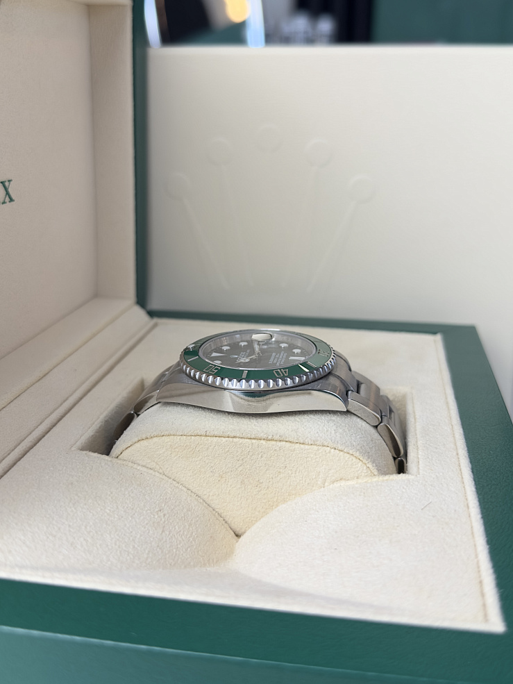 Submariner Date 40 mm Green &quot;Hulk&quot;