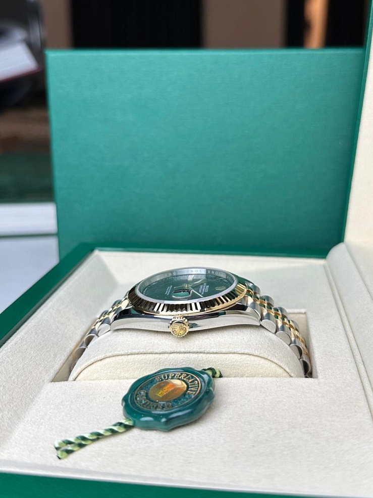 Datejust 41mm Steel & Yellow Gold Wimbledon Dial Jubilee Bracelet