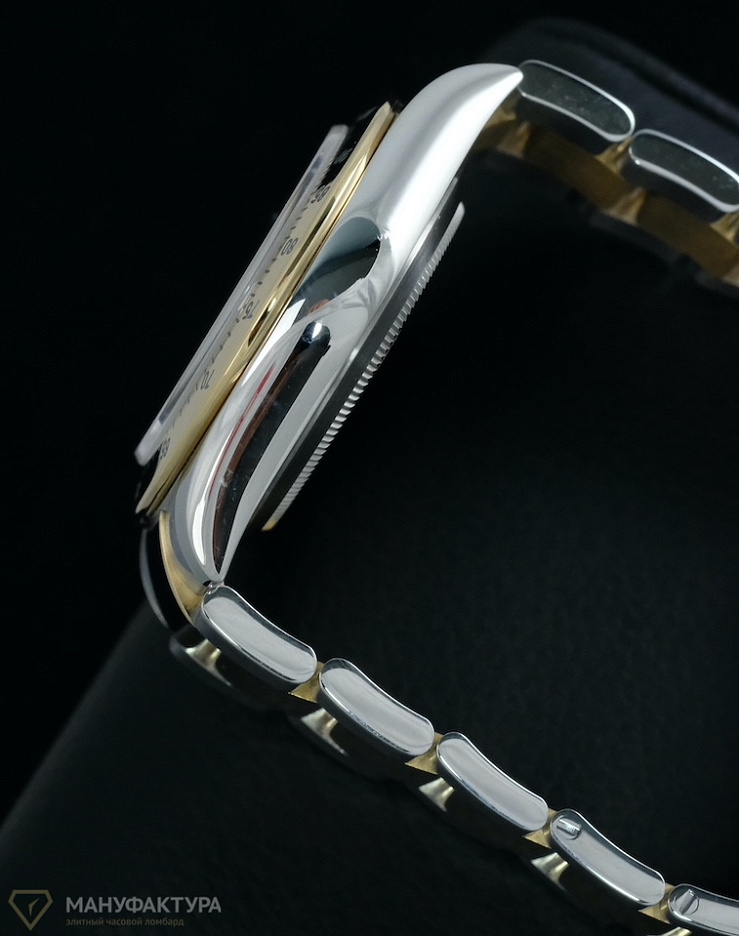 Oyster Daytona Black Dial