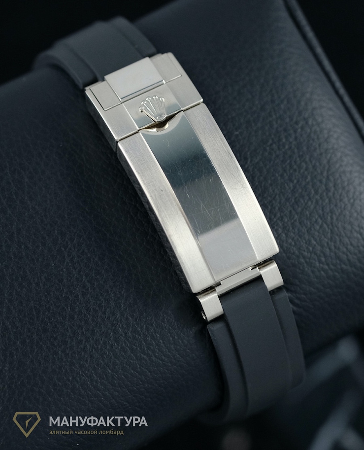 Oyster Perpetual Yacht-Master 42 mm 18K White Gold 