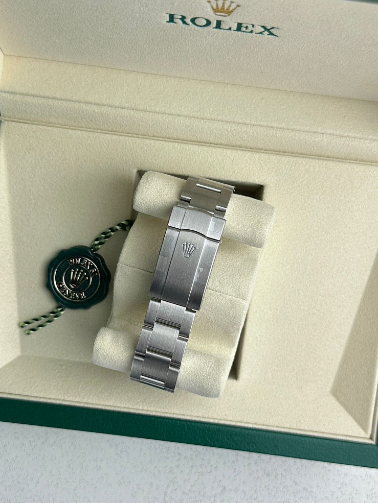 Oyster Perpetual New 41 mm Beige Dial