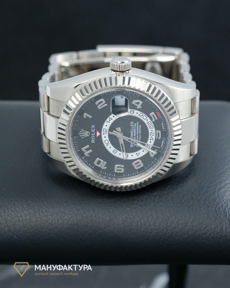 Sky-Dweller White Gold Black Dial