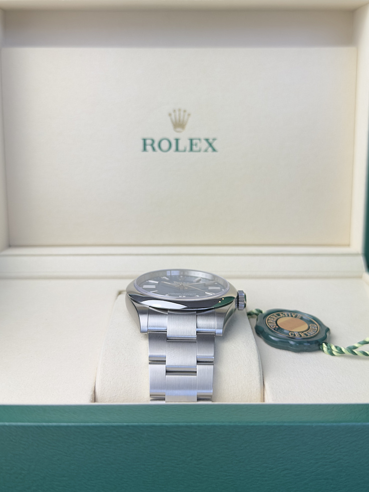 Oyster Perpetual New 41 mm blue Dial