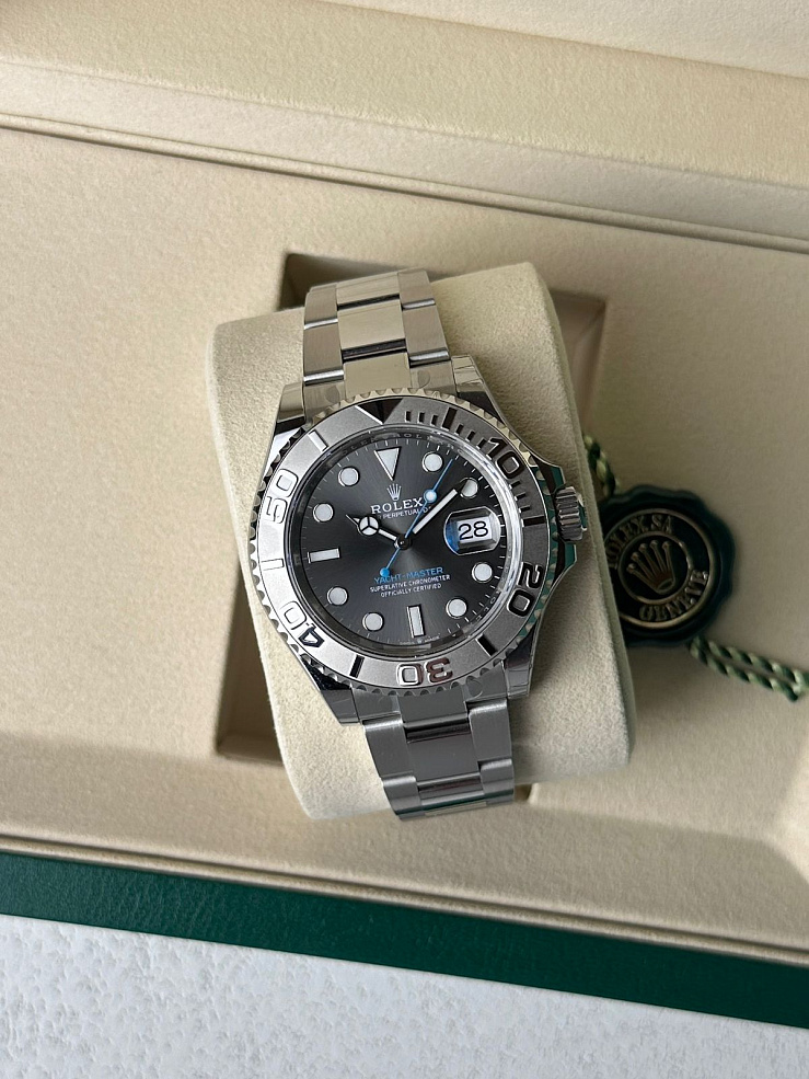 Yacht-Master 40 mm Rhodium dial