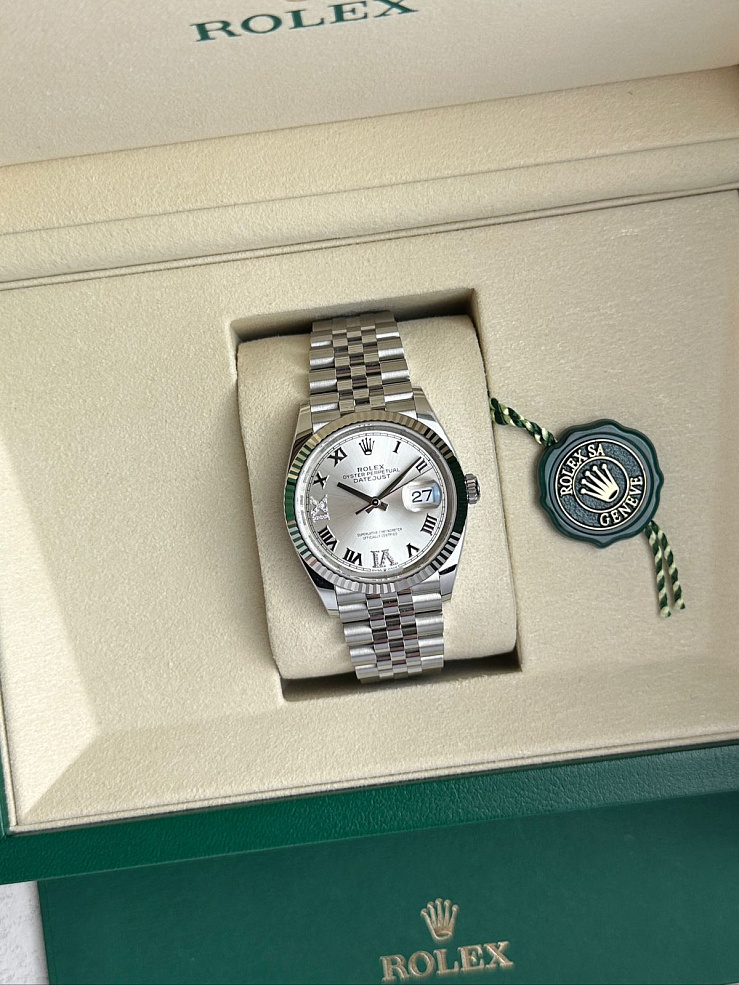 Datejust 36mm Steel & White Gold Silver Roman Diamond VI Dial Jubilee Bracelet