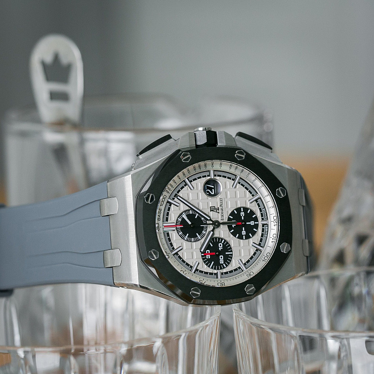 Audemars Piguet in stock in Dubai in Luxury watch boutique "WATCH LAB"