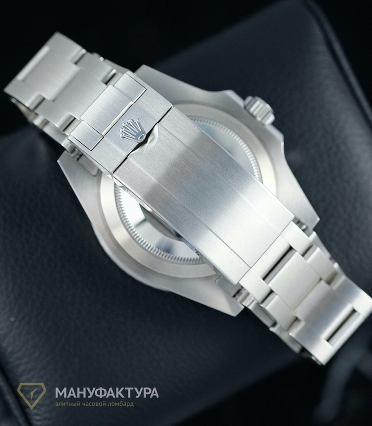 Oyster Perpetual Submariner Date