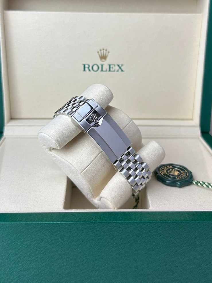 GMT-MASTER II Batgirl Jubilee Bracelet