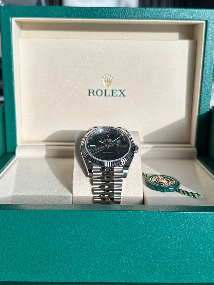 Datejust 41mm Steel & White gold Wimbledon dial Jubilee bracelet