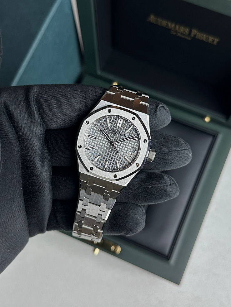 Royal Oak  37 mm Grey Dial