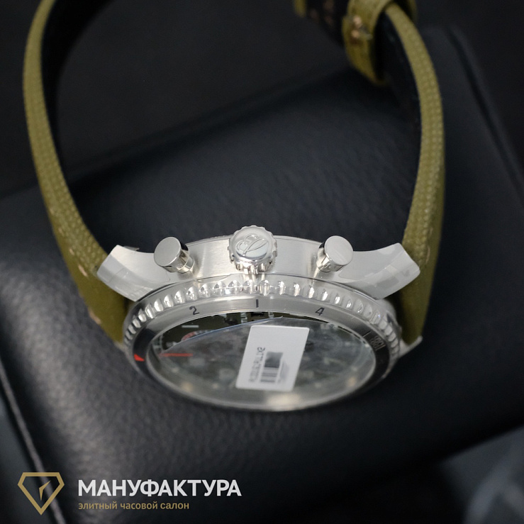 AVIATOR 8 CHRONOGRAPH 43 CURTISS WARHAWK