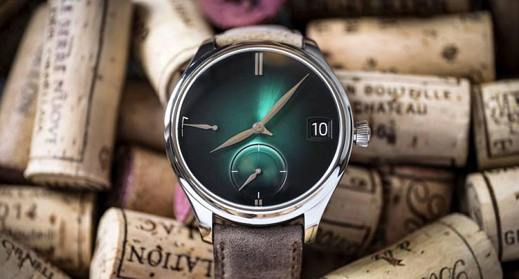 H. Moser & Cie Endeavour Perpetual Calendar Purity
