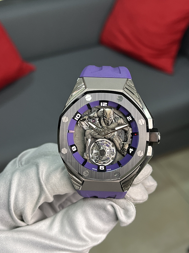 ROYAL OAK CONCEPT MARVEL BLACK PANTHER FLYING TOURBILLON