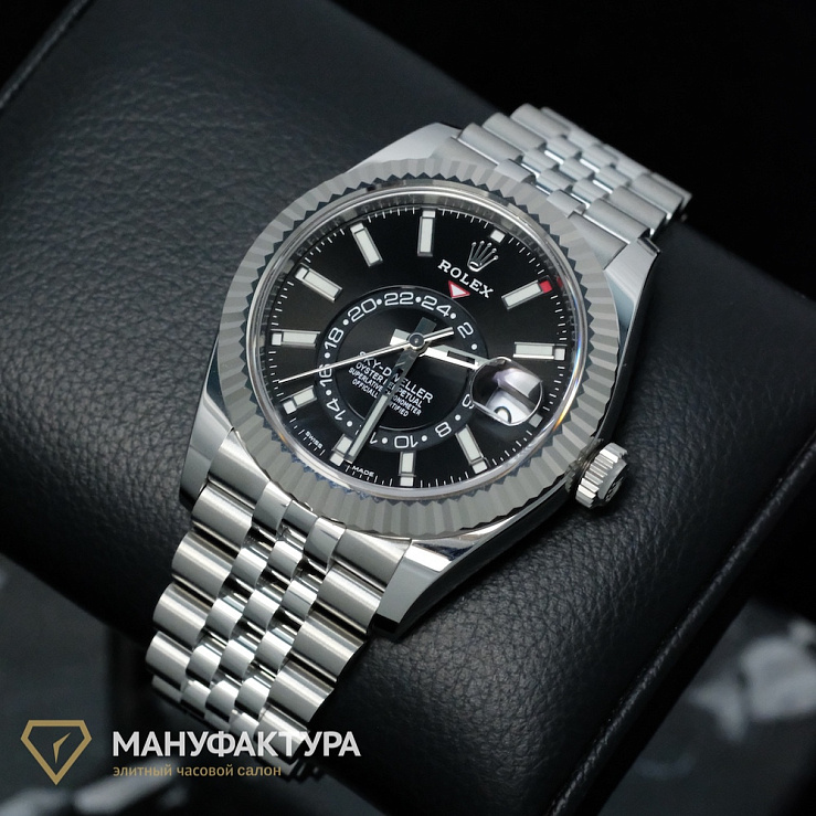Sky-Dweller Steel Black Dial