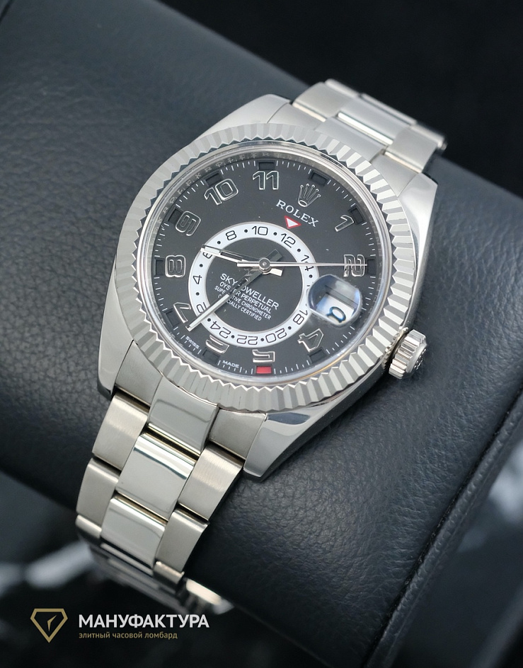 Sky-Dweller White Gold Black Dial