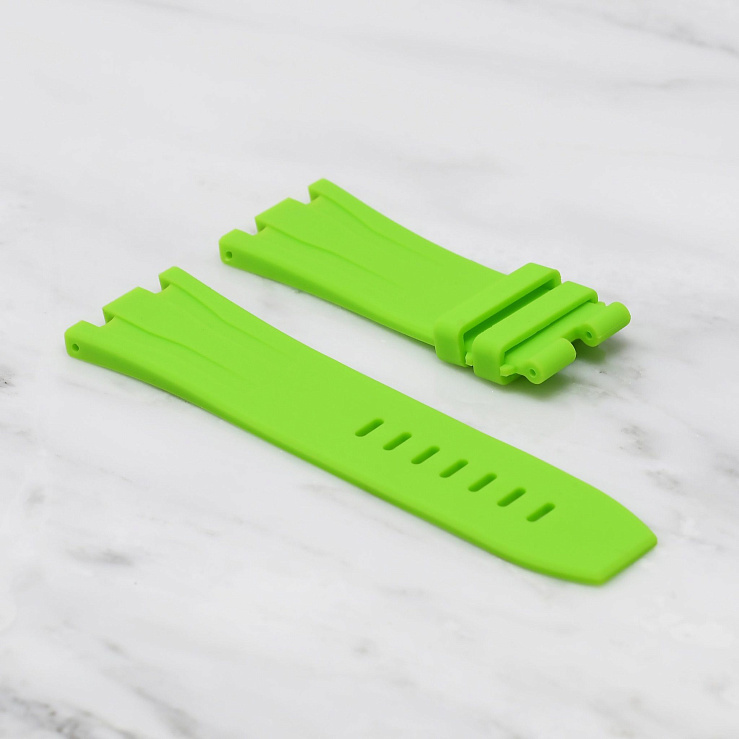 Audemars Piguet in stock in Dubai in Luxury watch boutique "WATCH LAB"