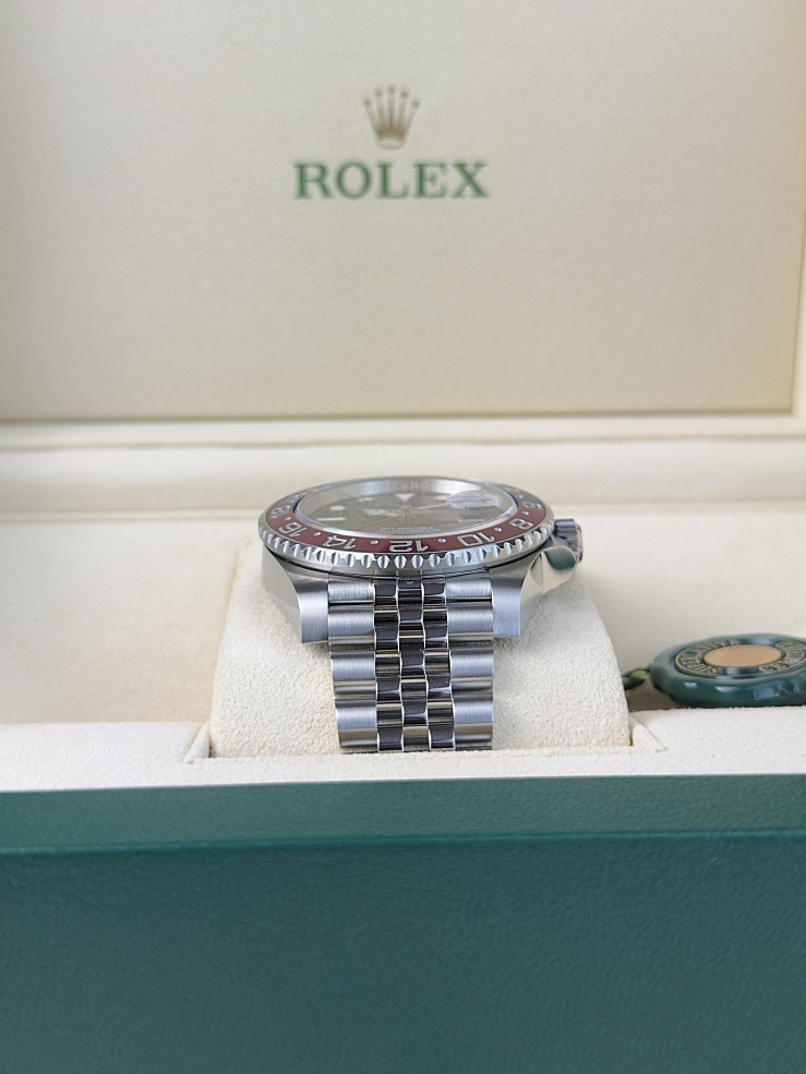 GMT-MASTER II &quot;Pepsi&quot; Jubilee bracelet