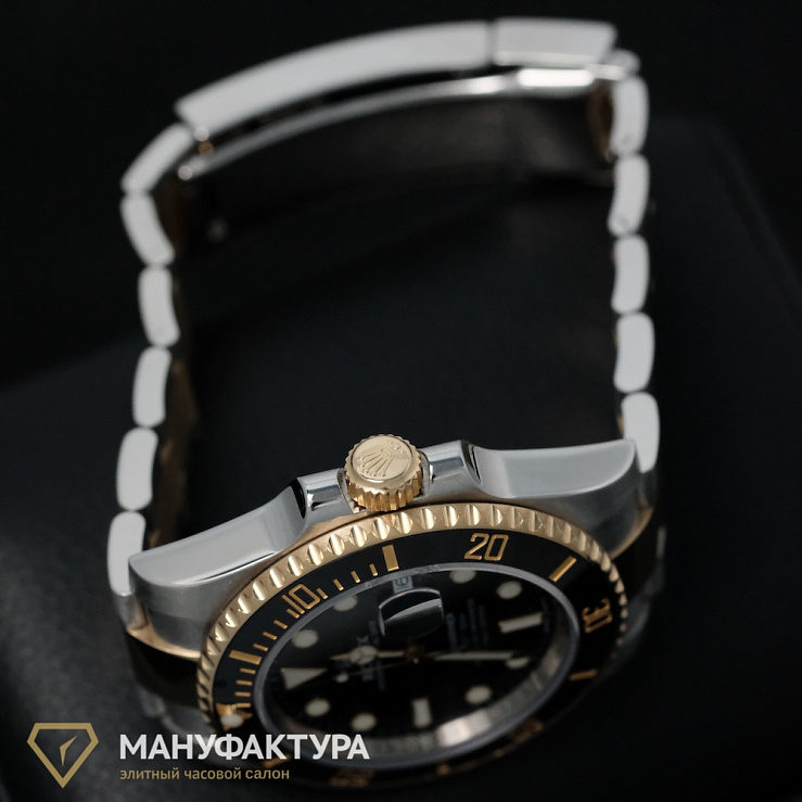 Submariner 40mm Steel & Yellow Gold