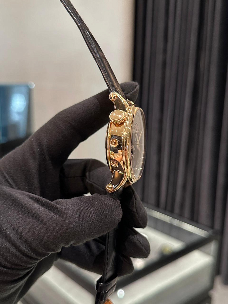 GRAND TOURBILLON PERPETUEL Rose Gold Limited Edition of 10 Pieces