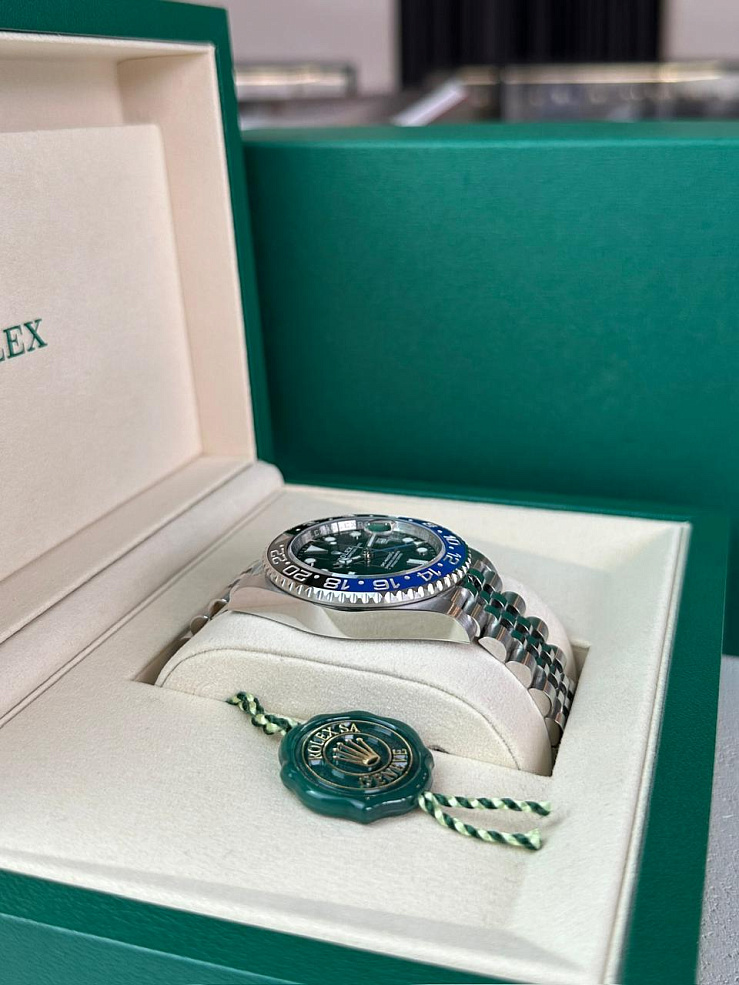 GMT-MASTER II Batman Jubilee Bracelet