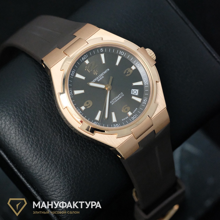 Overseas Automatic 42mm