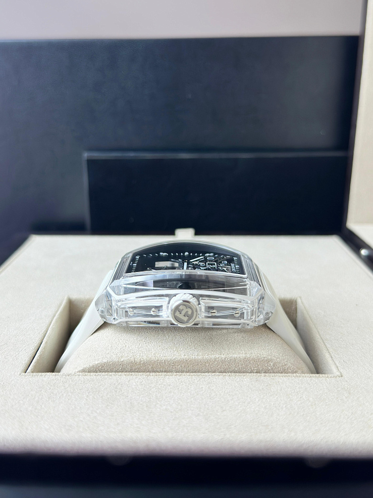 Flying Tourbillon Grande Date  Sapphire White