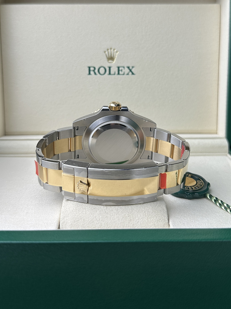 Submariner 41mm Steel & Gold Black