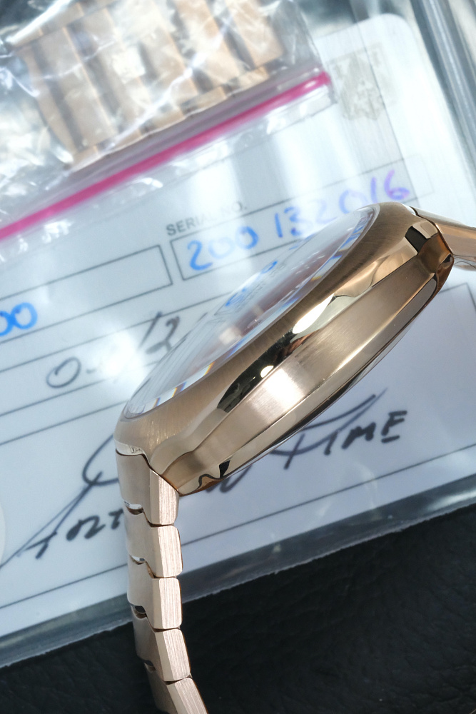 Streamliner Tourbillon