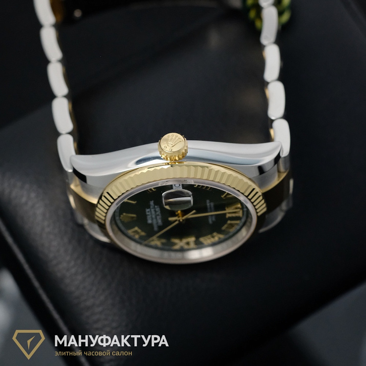 Oyster Perpetual Datejust 36 mm Rolesor Oystersteel and Yellow Gold