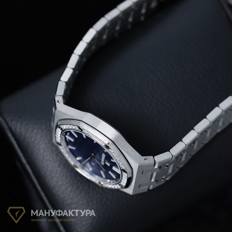 Royal Oak Quartz Steel Frosted Dial Diamond Bezel 33mm Limited Edition
