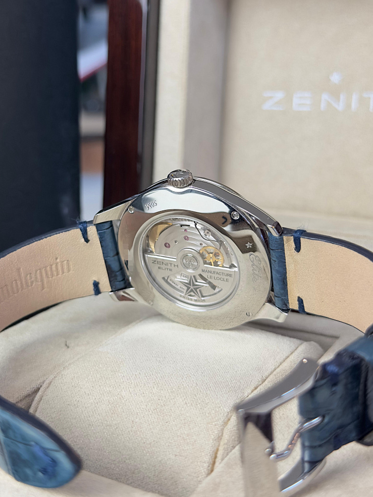 Captain Moonphase 40mm