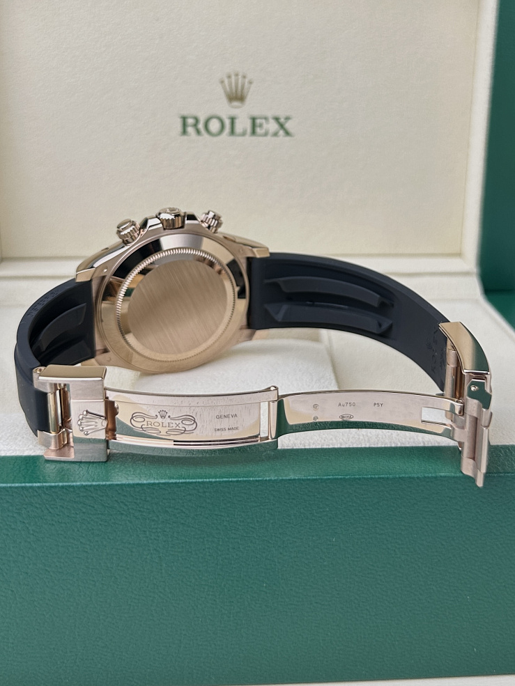 Daytona Rose Gold Sundust Baguette Dial