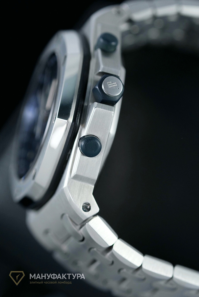 Offshore Chronograph &amp;quot;The Beast&amp;quot; First Edition