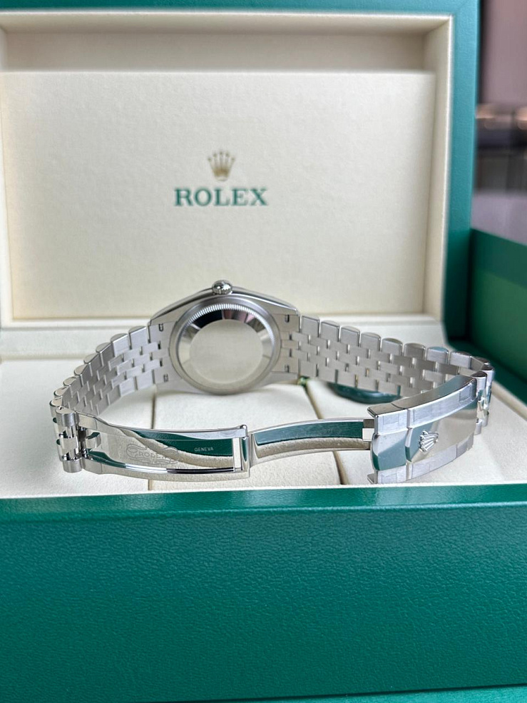 Datejust 36mm Steel & White Gold Blue Dial Jubilee Bracelet