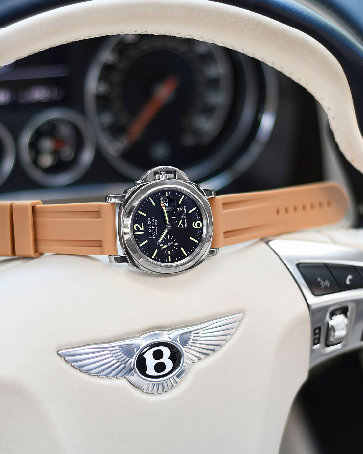 Panerai in stock in Dubai in Luxury watch boutique "WATCH LAB"