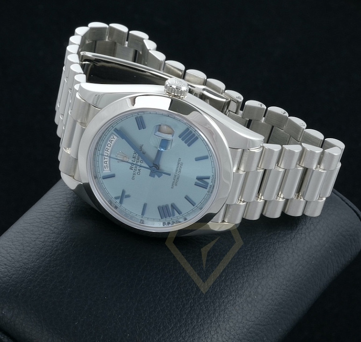 Day-Date II President Platinum Ice Blue