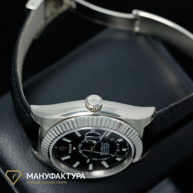 Sky-Dweller White Gold Leather Strap