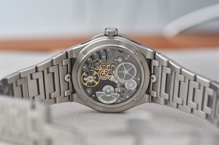 Antarctique Titanium