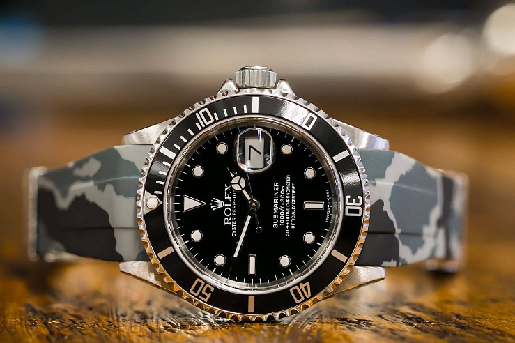 Rolex in stock in Dubai in Luxury watch boutique "WATCH LAB"