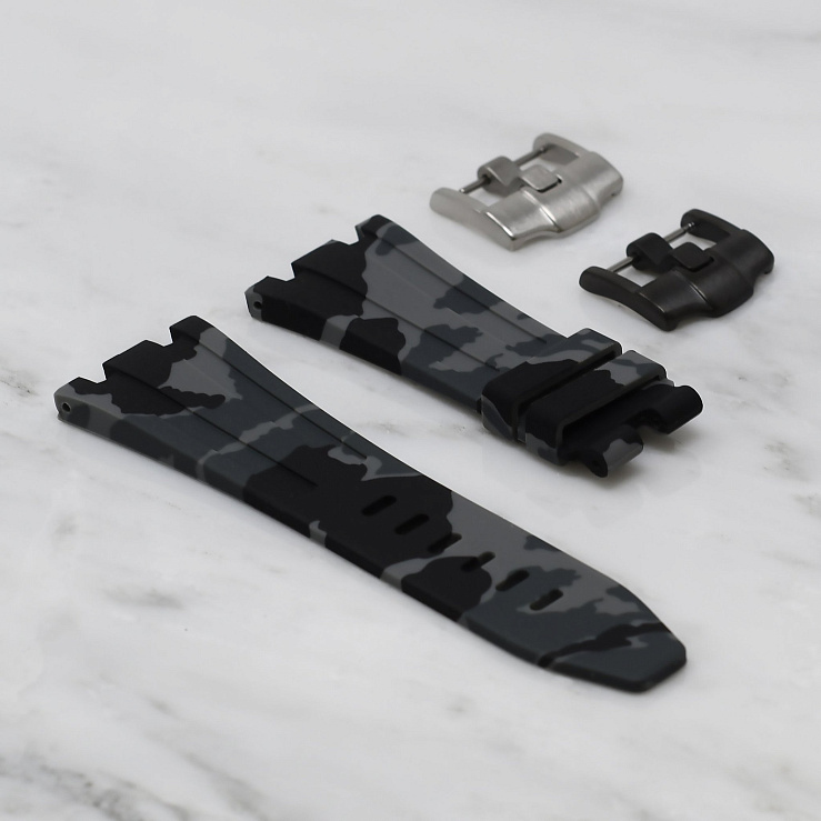 Audemars Piguet in stock in Dubai in Luxury watch boutique "WATCH LAB"