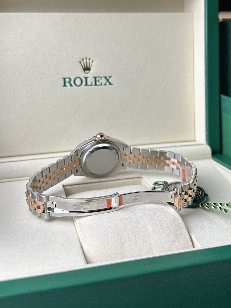 Lady-Datejust 28mm Steel & Rose Gold Olive Green Diamond Dial Jubilee