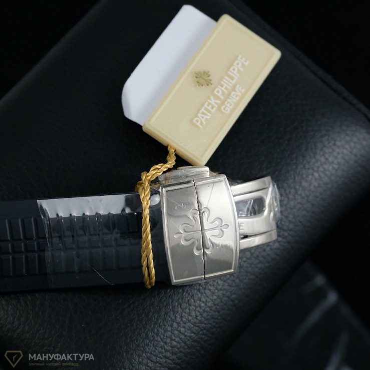 Aquanaut White Gold