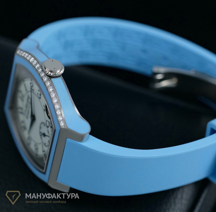 Titanium set with Diamonds Blue