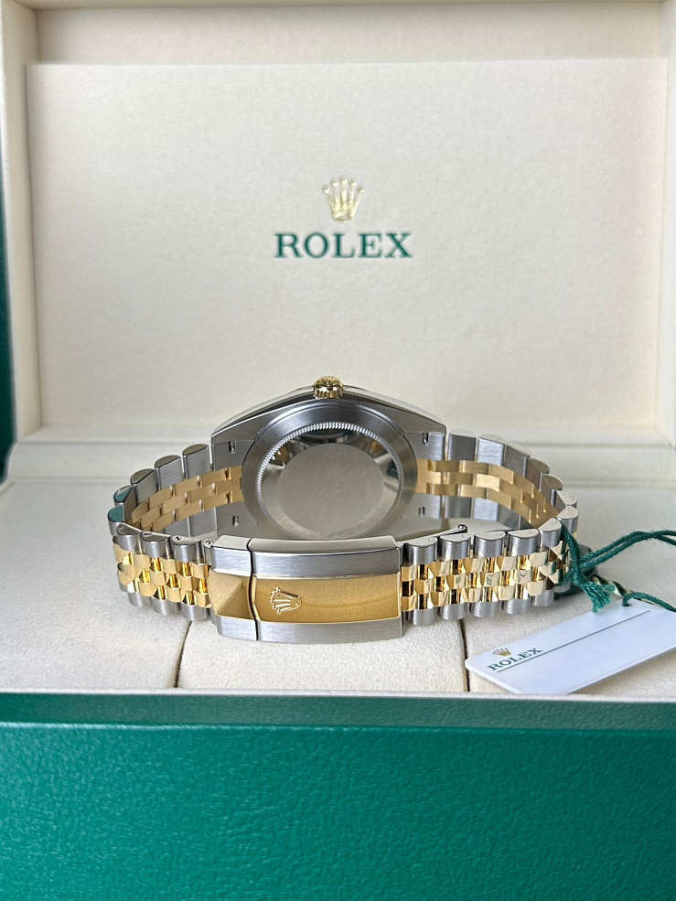 Datejust 41mm Steel & Yellow Gold Champagne dial Jubilee