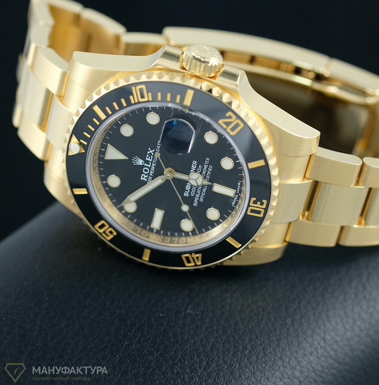 Submariner Date 40mm Yellow Gold Ceramic