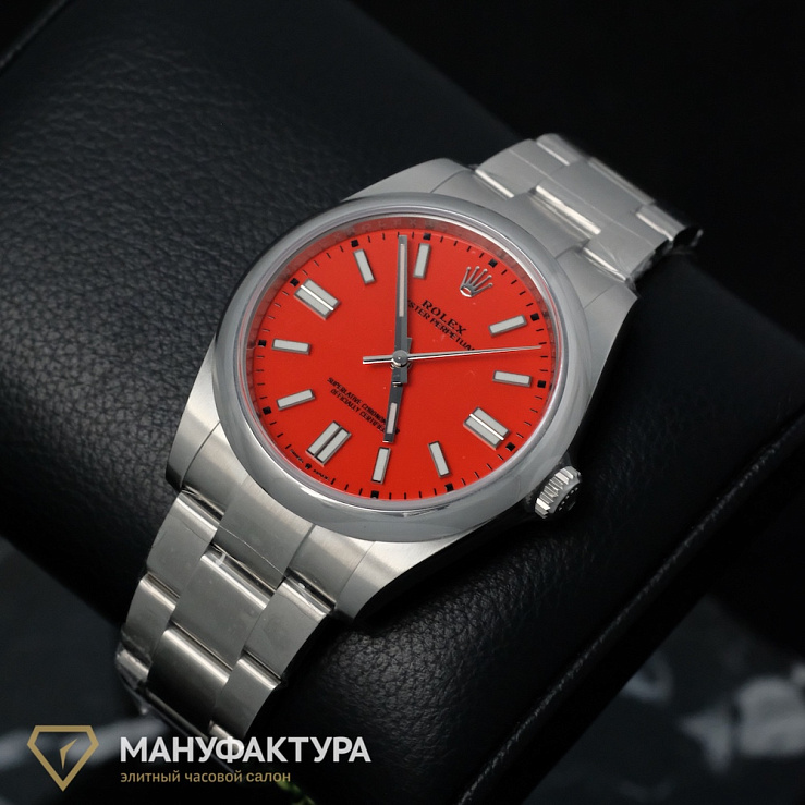 Oyster Perpetual 41 mm Coral Red Dial