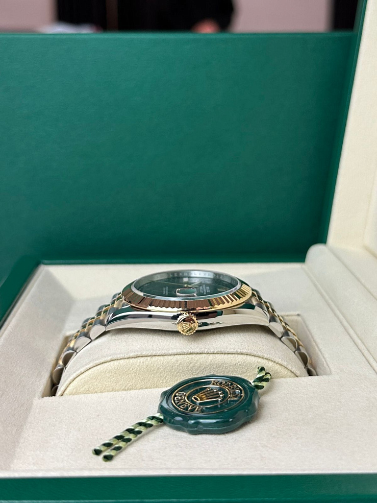 Datejust 41mm Steel & Yellow Gold Wimbledon Dial Jubilee Bracelet