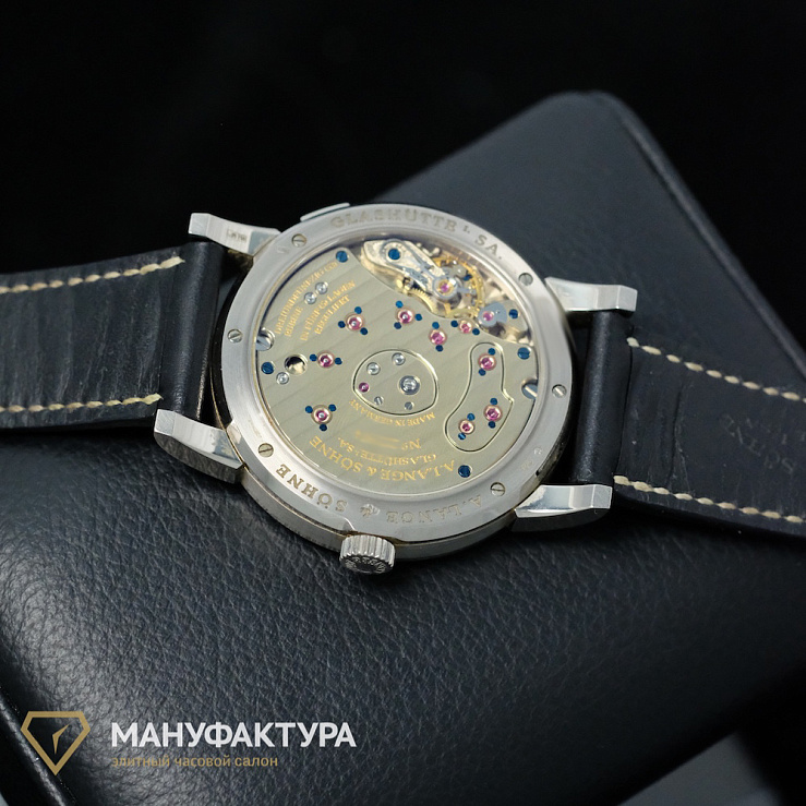 Luminous White Gold 38.5mm