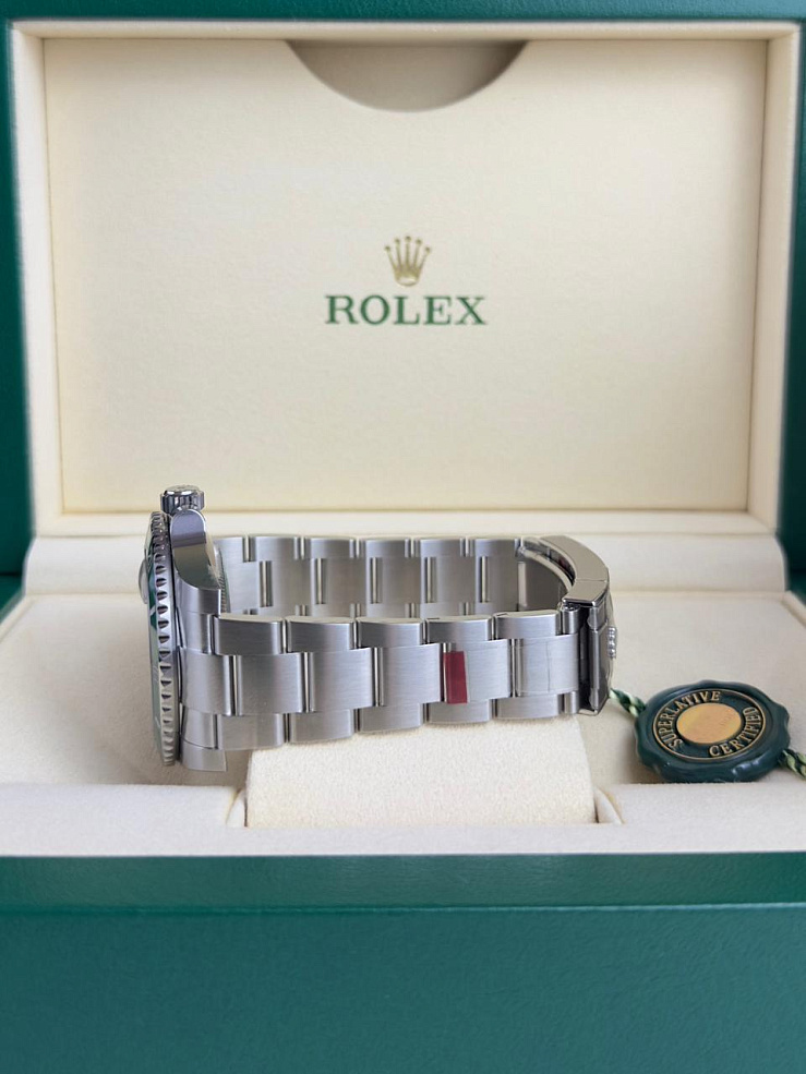 Submariner Date 40 mm Green Hulk